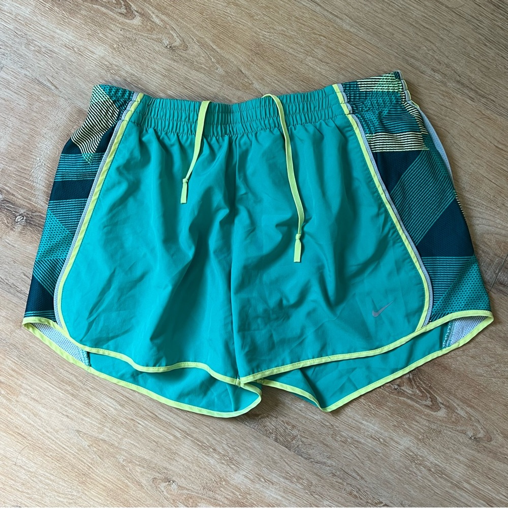 Nike dri fit athletic shorts